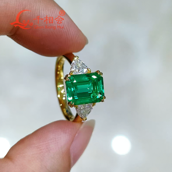ali Anillo de moissanita de 7 x 9 mm, color verde esmeralda cultivado en laboratorio, oro de 10 quilates