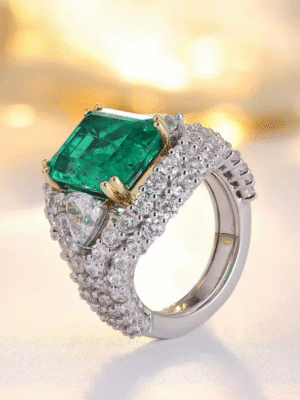 Anillo Pirmiana de oro blanco de 18 quilates, esmeralda cultivada en laboratorio. OFERTA : 2.763,99€
