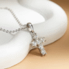 alibaba detsche boot dos Serenity-Collar cruz de moissanita de 0,6 quilates para mujer, regalo de aniversario, colgante de crucifijo de plata Sterling 925.
