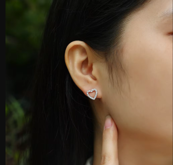 ALIBABA DETSCHE BOOT Pendientes de Corazón Plata 925 con Diamantes Moissanita VVS1. Precio de oferta:123,00 EUR